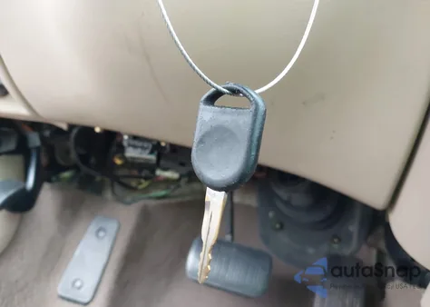 2002 Ford Taurus Ses z USA, uszkodzony, nr VIN 1FAFP55262G214309